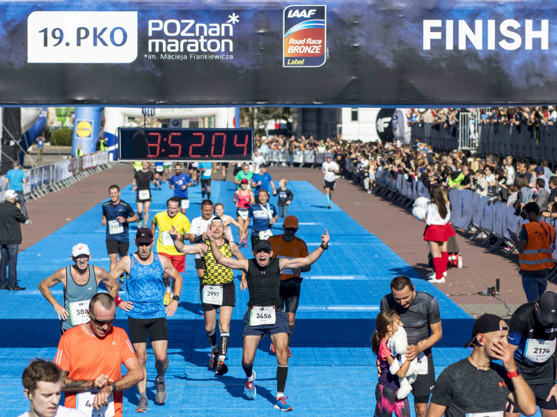 Cosmas Mutuku Kyeva zwycięzcą 19. PKO Poznań Maratonu!