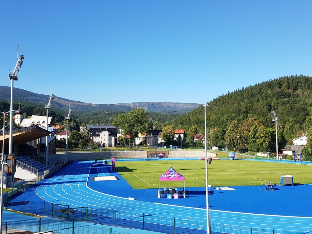 Święto sportu w Karpaczu. 21.99 Bukowieckiego na otwarcie stadionu