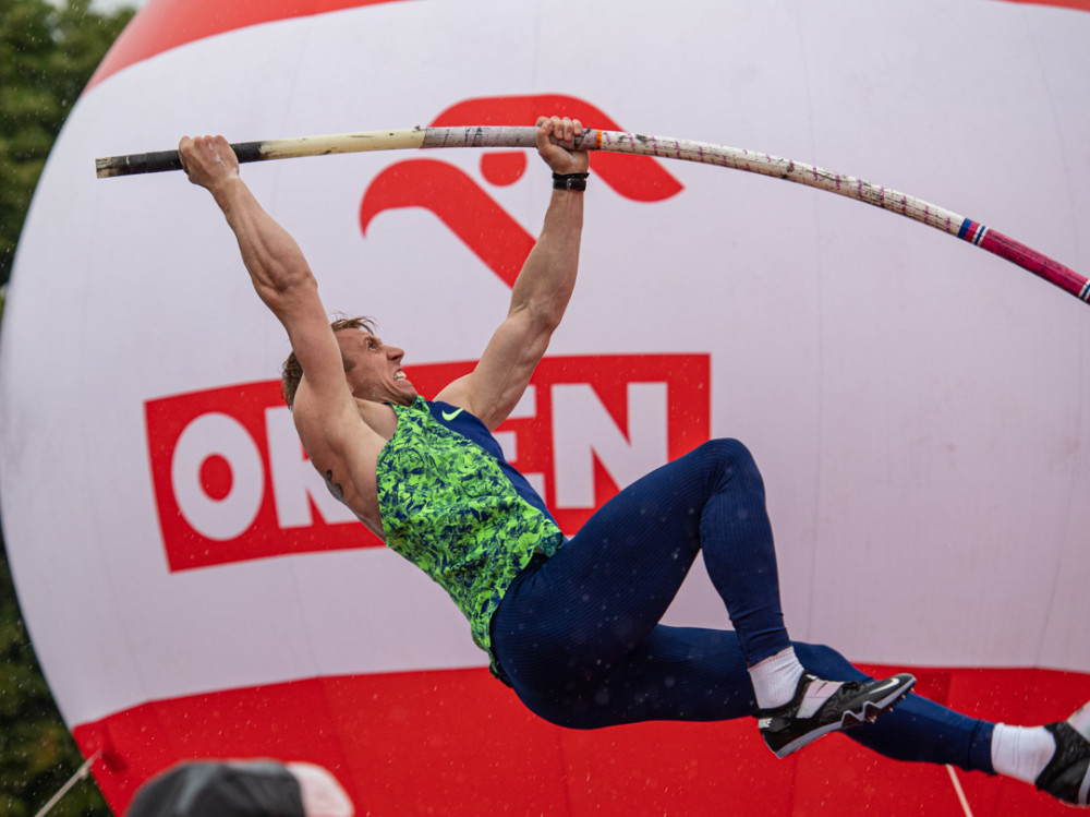 Piotr Lisek szósty podczas mityngu ISTAF